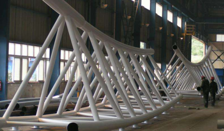 辛集管廊钢结构与桁架结构的管道支架应该如何区分